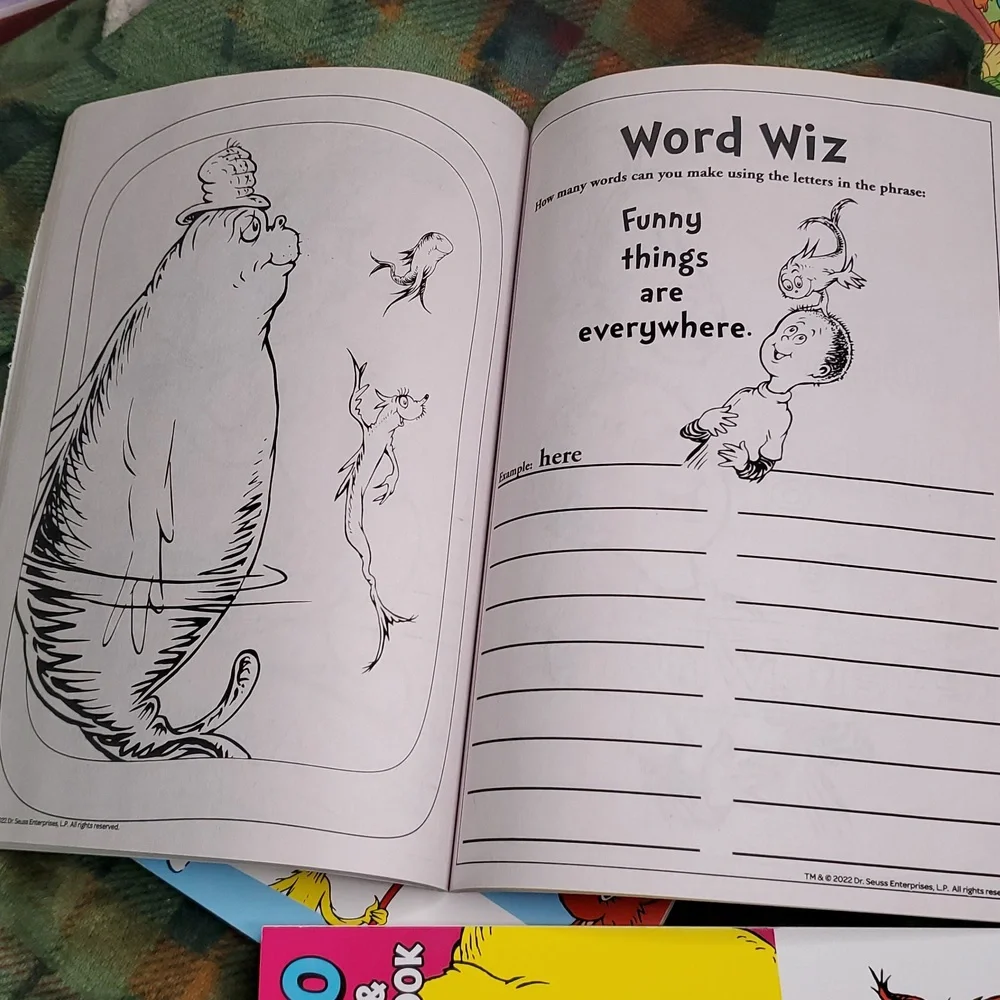 Dr. Suess Coloring and Activity‎ Book Set